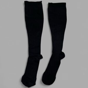 3M Futuro Compression Black Dress Socks. Size M, Firm.